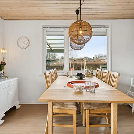 Prázdninový dům Severine - 650m From The Sea By Interhome