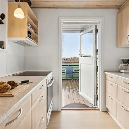 Severine - 650m From The Sea By Interhome Feriehus